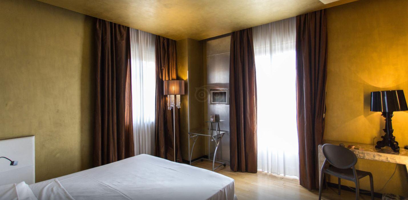 Hotel Vdb Next Catania Bagian luar foto