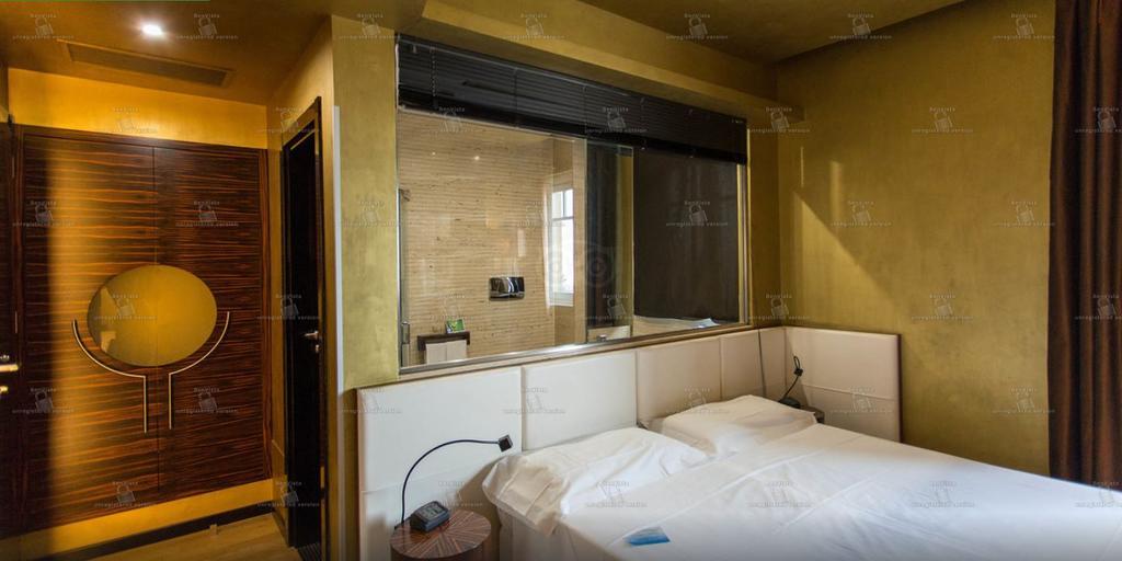 Hotel Vdb Next Catania Bagian luar foto